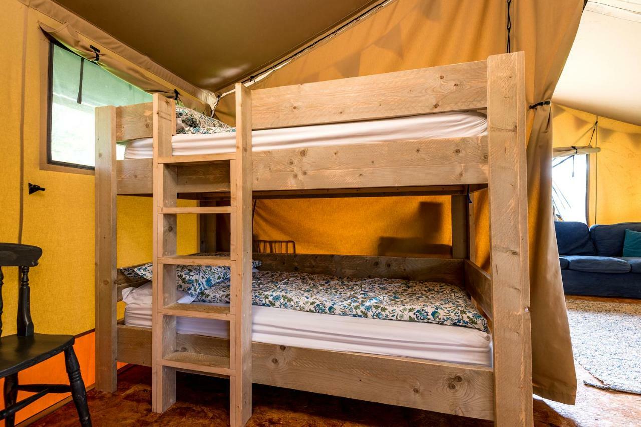 ホテル Kidwelly Glamping エクステリア 写真