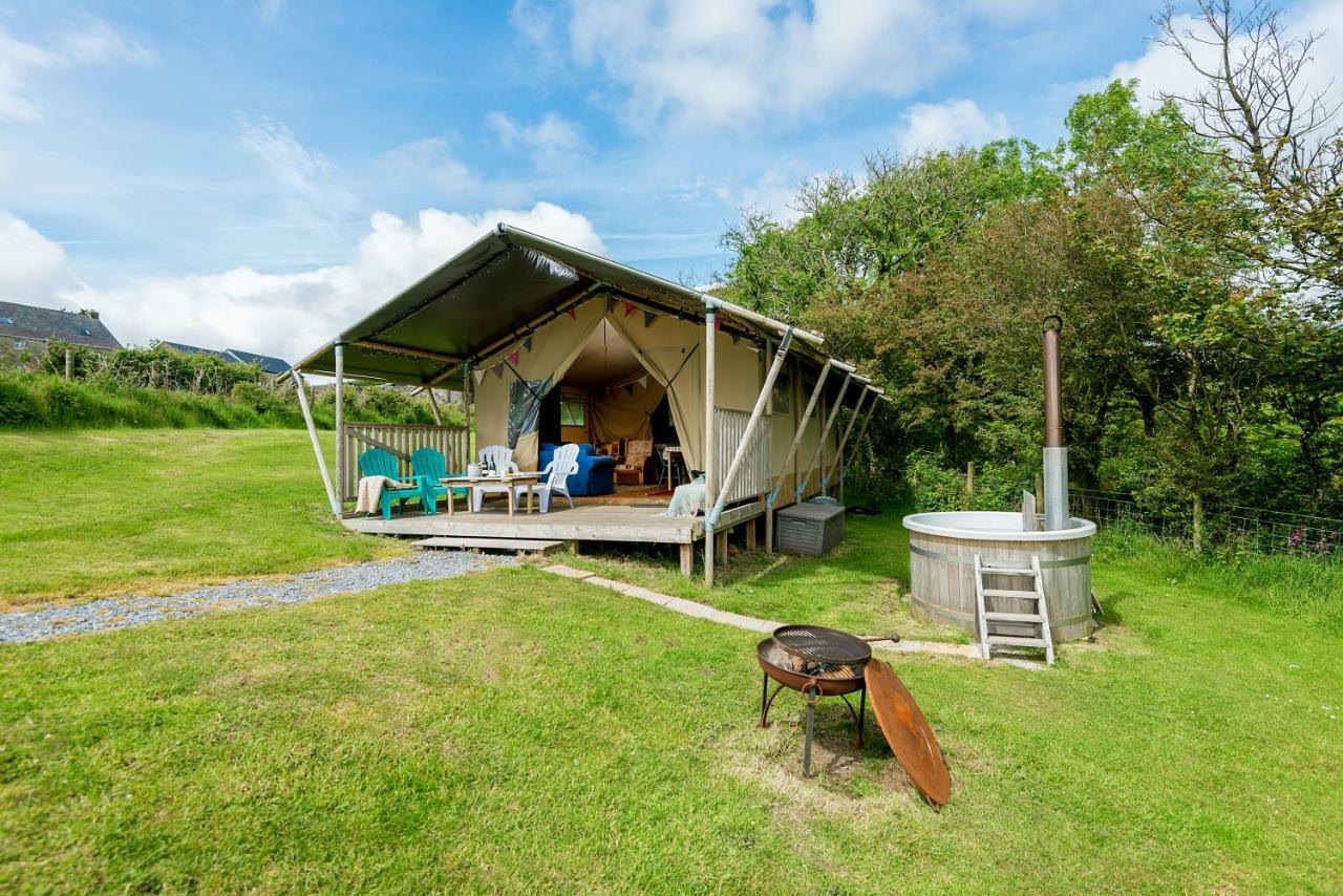 ホテル Kidwelly Glamping エクステリア 写真
